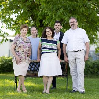 Familie Krutzler im Garten (c) Klemens König