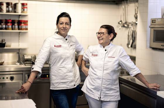 Ingrid & Mona beim Krutzler Genussgasthof & Hotel (c) Klemens Krutzler